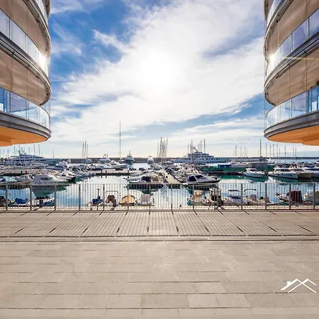 Waterfront Luxury Studio, Free Parking, Ac, Netflix & Wifi By Tilo Lux Appartement Gênes