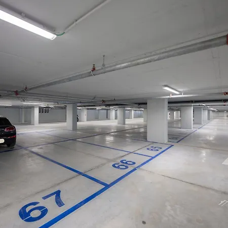 Waterfront Luxury Studio, Free Parking, Ac, Netflix & Wifi By Tilo Lux Appartement