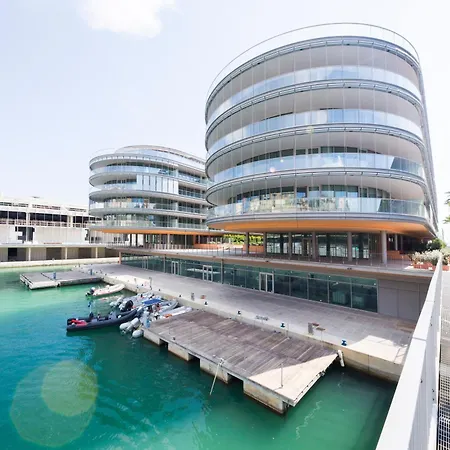Waterfront Luxury Studio, Free Parking, Ac, Netflix & Wifi By Tilo Lux Genoa