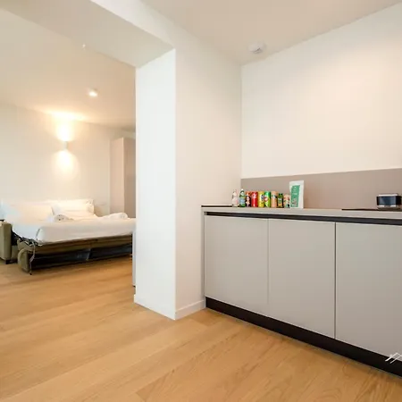 Waterfront Luxury Studio, Free Parking, Ac, Netflix & Wifi By Tilo Lux *