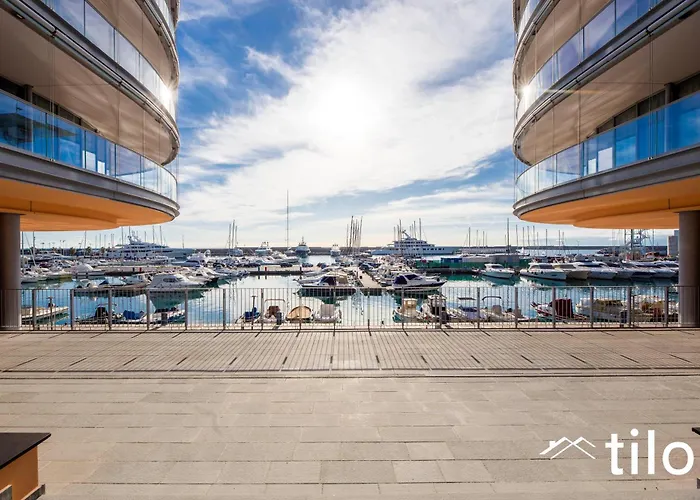 Waterfront Luxury Studio, Free Parking, Ac, Netflix & Wifi By Tilo Lux Apartament Genua