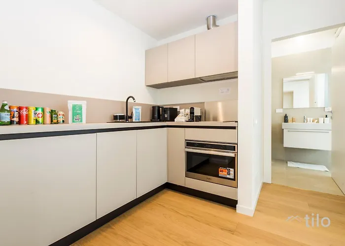 Waterfront Luxury Studio, Free Parking, Ac, Netflix & Wifi By Tilo Lux * Genua