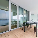Apartmán Waterfront Luxury Studio, Free Parking, Ac, Netflix & Wifi By Tilo Lux