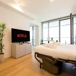 Waterfront Luxury Studio, Free Parking, Ac, Netflix & Wifi By Tilo Lux Apartmán
